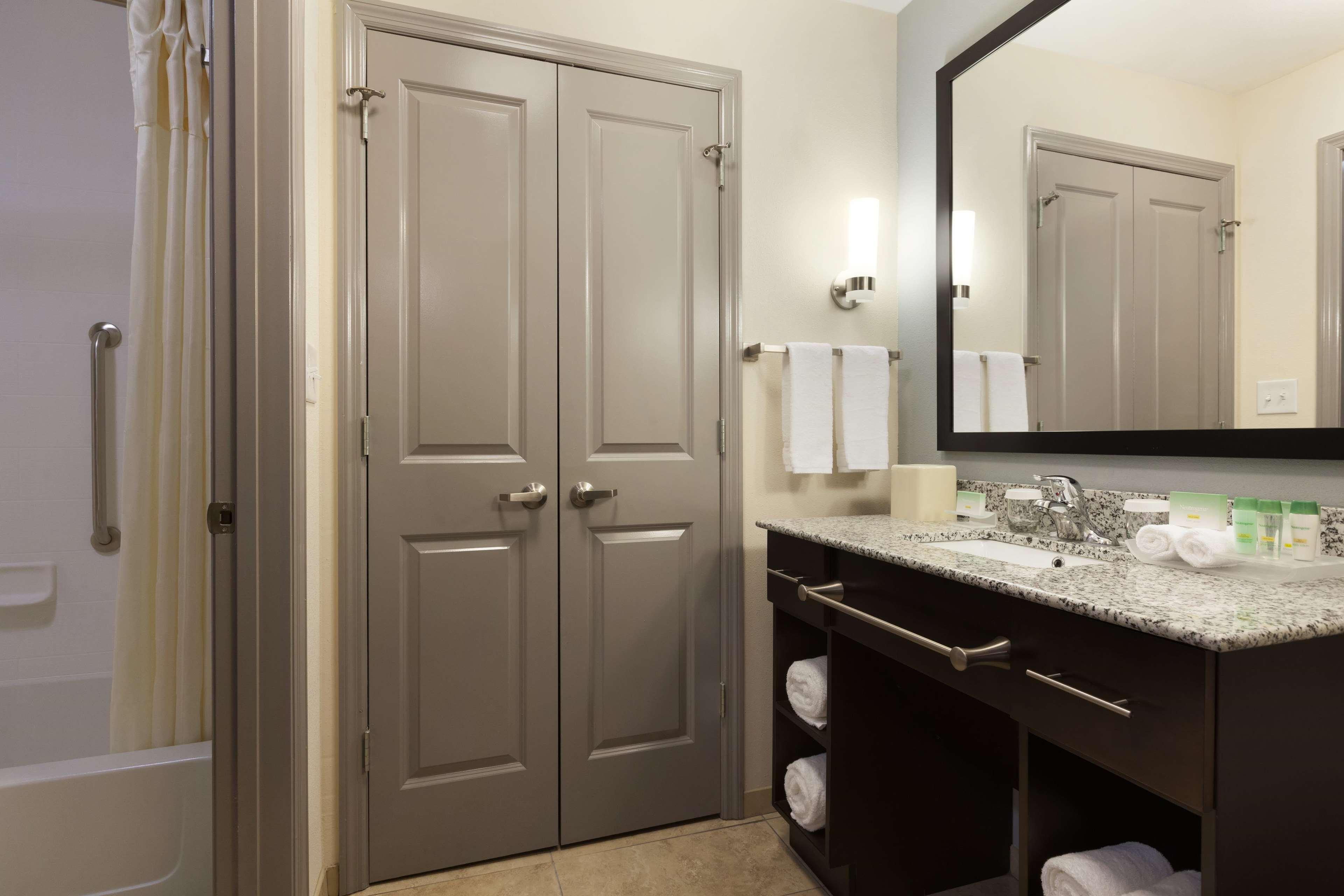 Homewood Suites By Hilton Huntsville-Downtown Екстер'єр фото