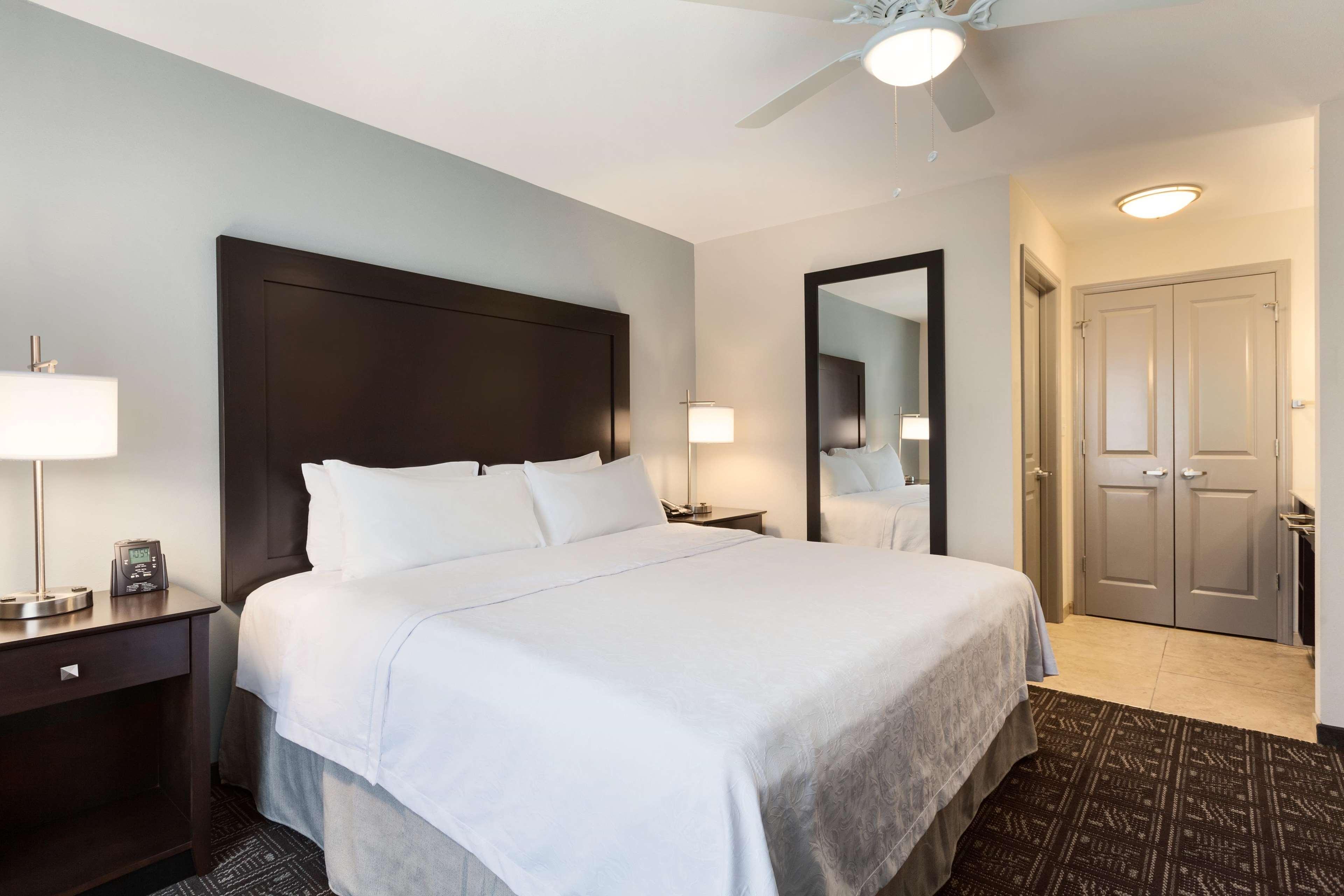 Homewood Suites By Hilton Huntsville-Downtown Екстер'єр фото