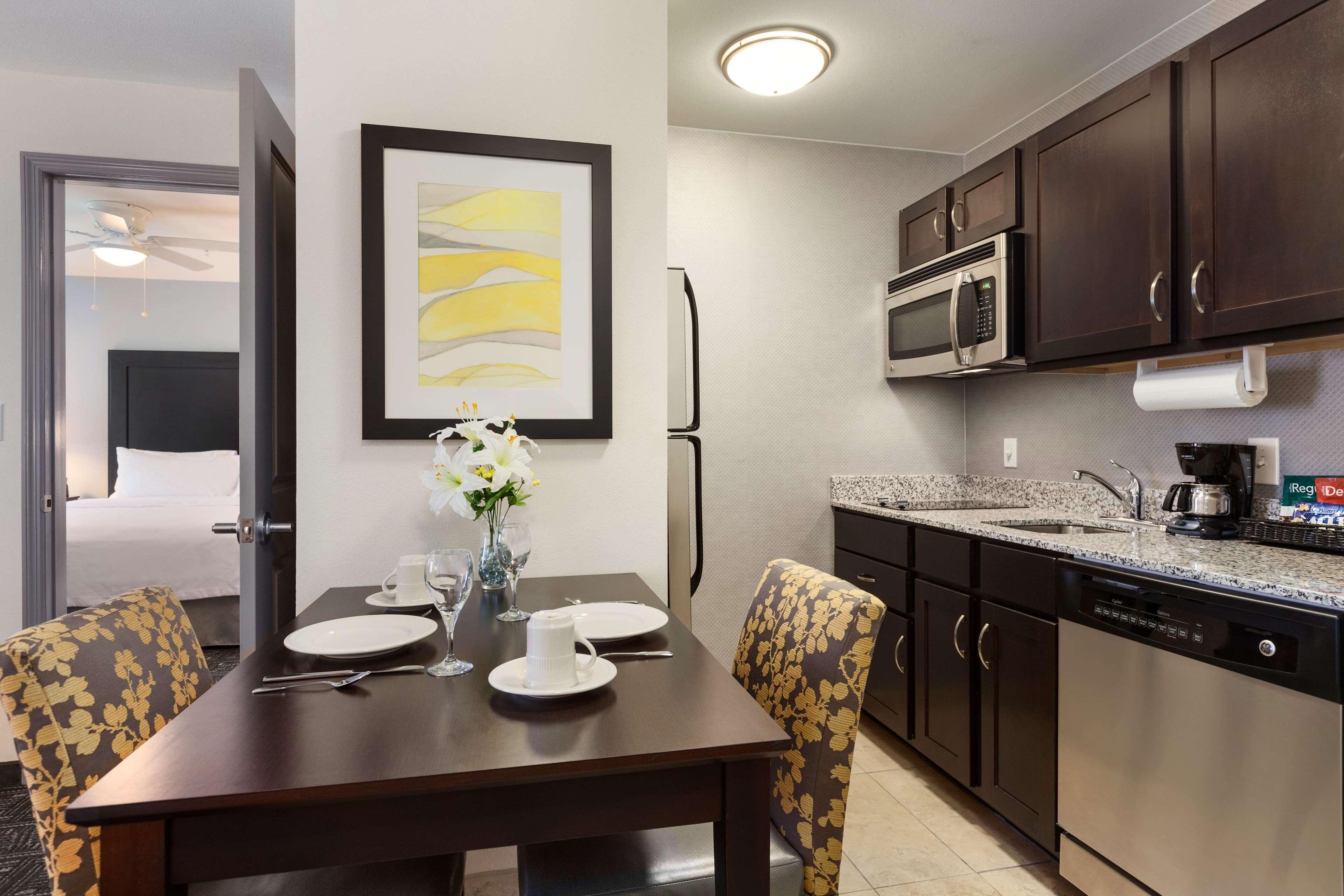 Homewood Suites By Hilton Huntsville-Downtown Екстер'єр фото