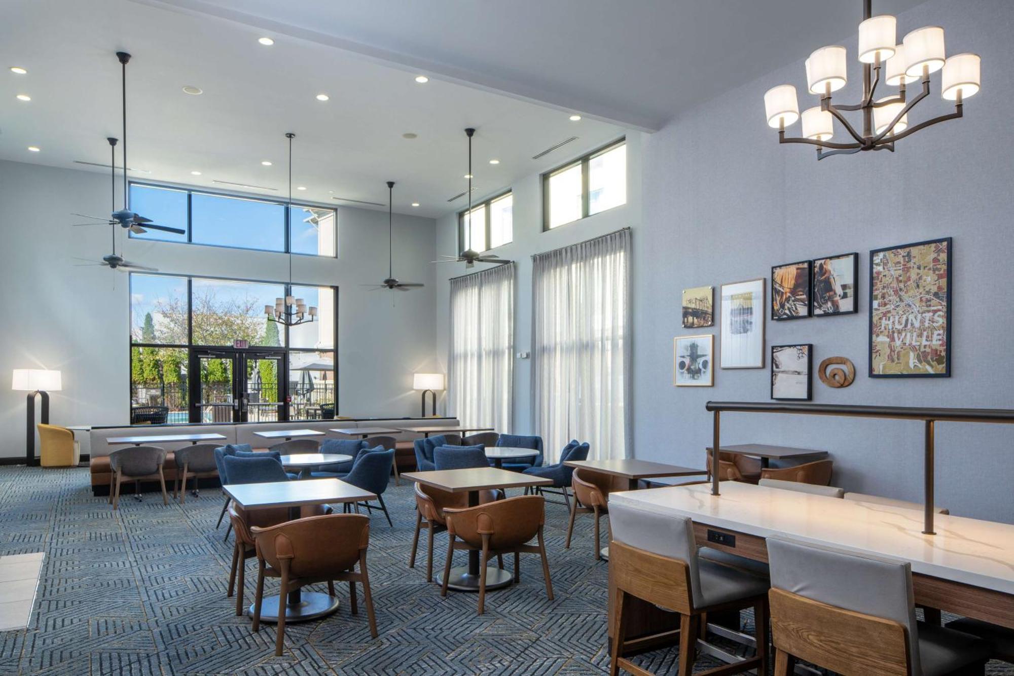 Homewood Suites By Hilton Huntsville-Downtown Екстер'єр фото